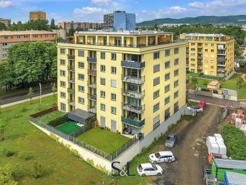 Prodej bytu 2+kk, Liberec, Švermova, 60 m2