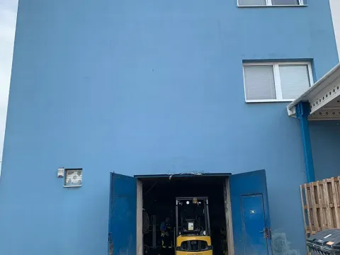 Pronájem výrobních prostor, Praha - Uhříněves, Přátelství, 197 m2
