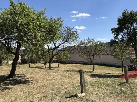 Prodej zahrady, Sušice, 1675 m2
