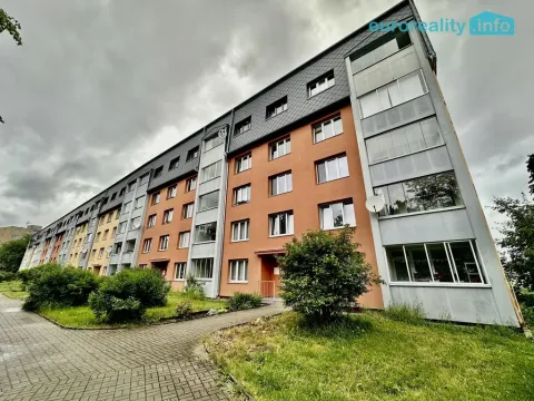 Pronájem bytu 2+1, Karlovy Vary, Lidická, 58 m2