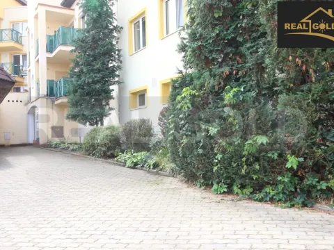 Pronájem bytu 1+kk, Třebíč, Okrajová, 35 m2