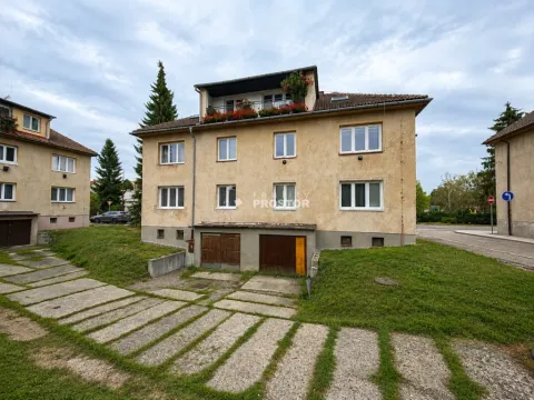 Prodej bytu 2+1, Benešov, Ladova, 65 m2