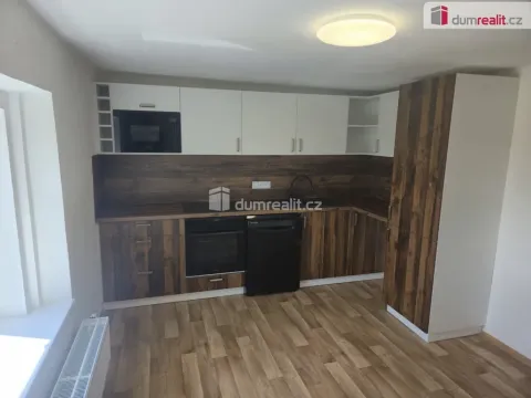 Pronájem bytu 3+1, Všejany, Zavadilská, 86 m2