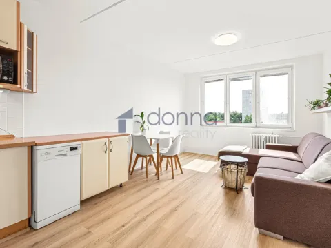 Prodej bytu 2+kk, Praha, Levského, 41 m2