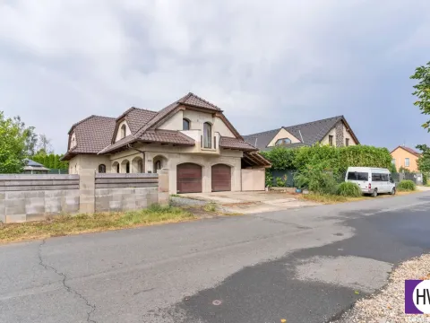 Prodej obchodního prostoru, Sibřina, Maková, 363 m2