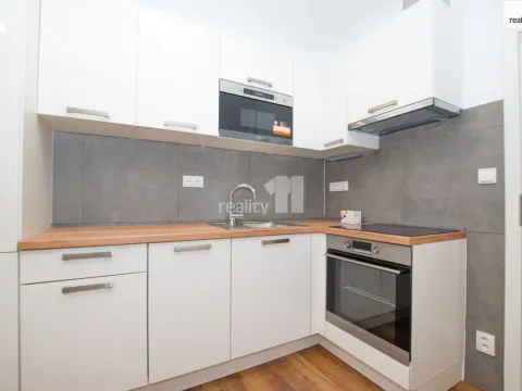 Pronájem bytu 1+kk, Liberec - Liberec II-Nové Město, Chrastavská, 25 m2