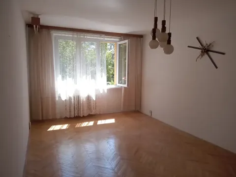 Prodej bytu 2+1, Jičín, Nám. V. Čtvrtka, 68 m2