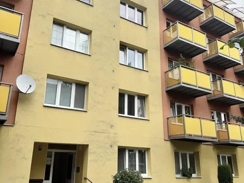 Pronájem bytu 1+1, Kyjov, Sídliště Zahradní, 36 m2