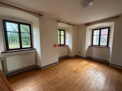 Pronájem bytu 1+kk, Jestřebí, 23 m2