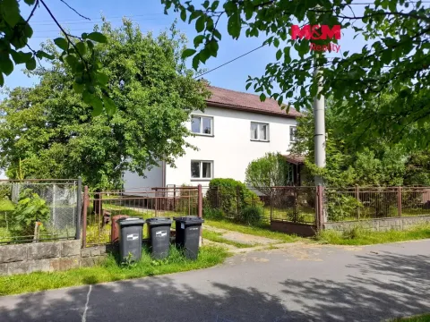 Pronájem rodinného domu, Valašské Meziříčí - Hrachovec, 150 m2