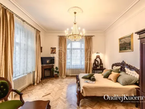 Prodej bytu 2+1, Praha - Smíchov, Janáčkovo nábřeží, 65 m2
