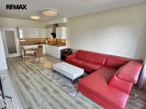 Prodej bytu 2+kk, Praha - Vysočany, Modrého, 61 m2