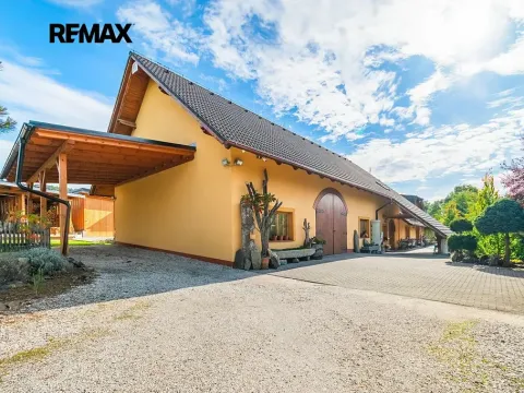 Prodej rodinného domu, Klatovy, 304 m2