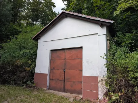 Pronájem garáže, Tanvald, Poštovní, 17 m2