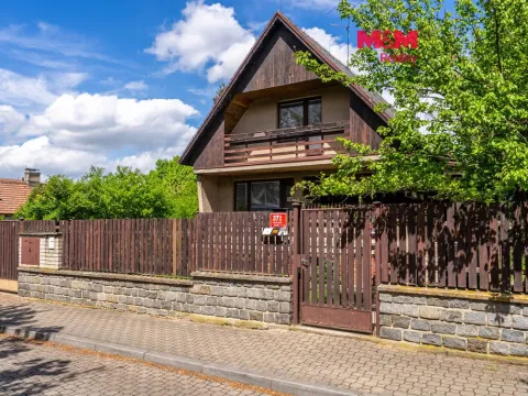 Prodej rodinného domu, Praha - Satalice, Marvanova, 240 m2