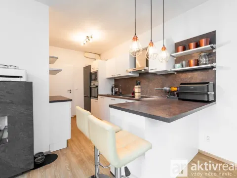 Pronájem bytu 2+kk, Vrané nad Vltavou, U Elektrárny, 48 m2