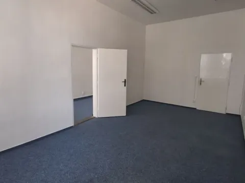 Pronájem kanceláře, Olomouc - Chválkovice, 28 m2