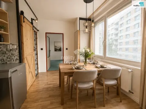Prodej bytu 3+1, Rychnov nad Kněžnou, Na Trávníku, 72 m2