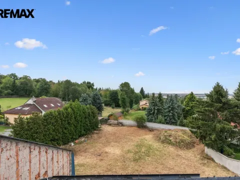 Prodej pozemku pro bydlení, Jesenice, Chrpová, 1772 m2