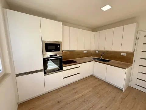 Prodej bytu 4+kk, Holešov, Bezručova, 70 m2
