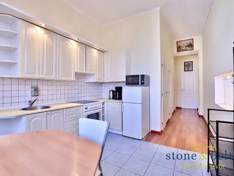Prodej bytu 2+1, Praha - Vinohrady, Uruguayská, 61 m2