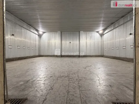 Pronájem skladu, Lhenice, Netolická, 250 m2