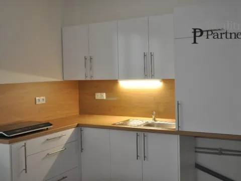 Pronájem bytu 1+kk, Ostrava, Alžírská, 26 m2