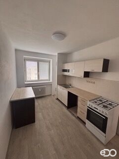 Pronájem bytu 3+1, Hradec Králové, Labská kotlina, 74 m2