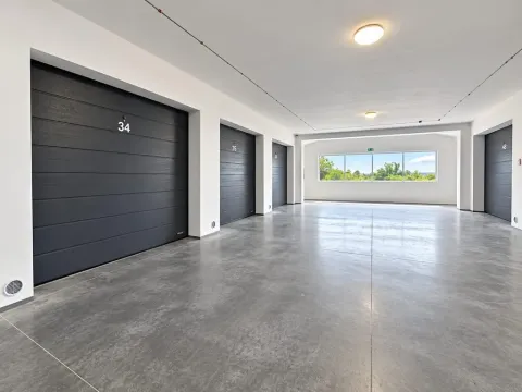 Pronájem garáže, Moravské Budějovice, Jechova, 18 m2