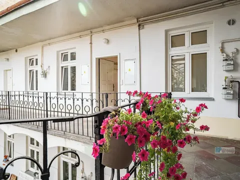 Pronájem bytu 1+1, Praha - Žižkov, Štítného, 39 m2