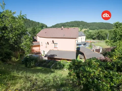 Prodej rodinného domu, Teplička, 300 m2