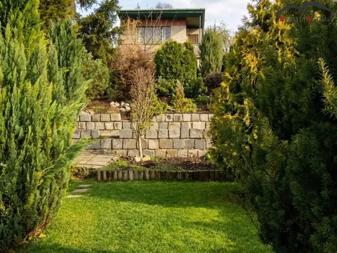 Prodej zahrady, Vojkovice, 617 m2