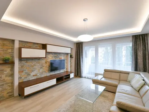 Pronájem bytu 2+1, Praha - Bubeneč, Národní obrany, 74 m2