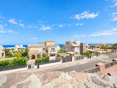 Prodej bytu 1+kk, Hurghada,, 65 m2