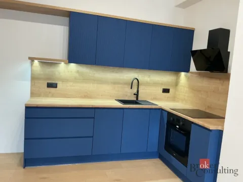 Pronájem bytu 1+kk, Broumov, Mírové náměstí, 57 m2