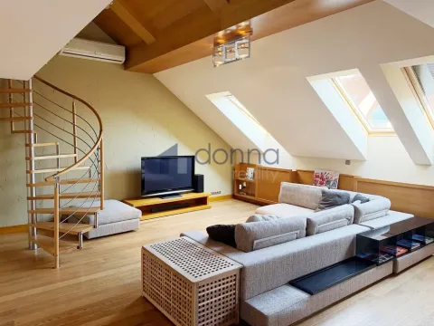 Pronájem bytu 3+kk, Praha, Korunní, 157 m2