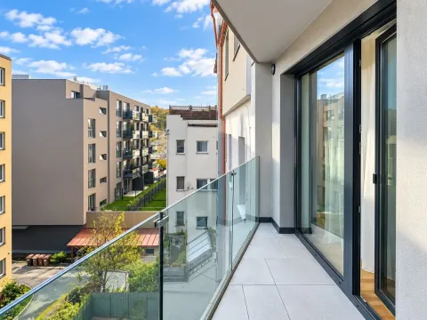 Pronájem bytu 2+kk, Praha - Košíře, Starokošířská, 55 m2