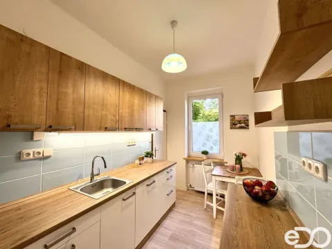Pronájem rodinného domu, Nová Paka, Šafaříkova, 97 m2
