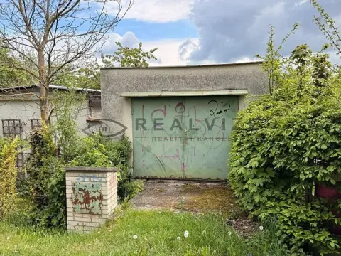 Prodej garáže, Litvínovice, 28 m2