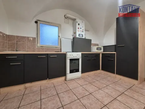 Pronájem bytu 3+1, České Budějovice, Dr. Stejskala, 85 m2