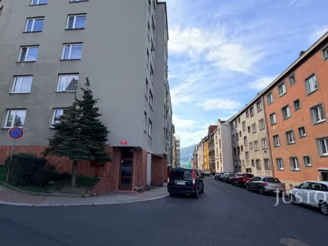 Pronájem bytu 2+kk, Děčín - Děčín II-Nové Město, El. Krásnohorské, 44 m2