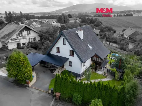 Prodej rodinného domu, Janovice, 190 m2