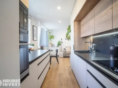 Prodej bytu 4+kk, Hradec Králové, Gebauerova, 68 m2