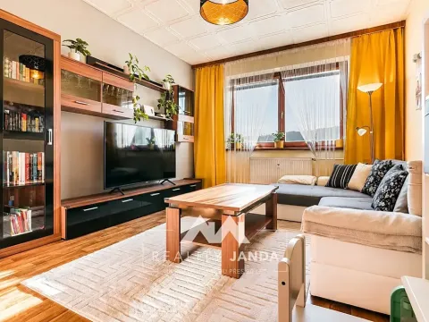 Prodej bytu 2+1, Blansko, Čapkova, 59 m2