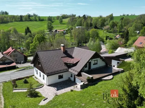 Prodej rodinného domu, Roprachtice, 460 m2