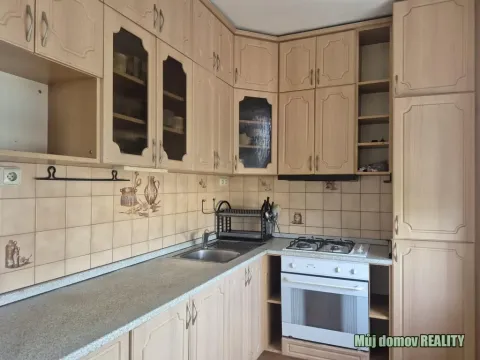 Prodej bytu 2+kk, Praha - Vršovice, Kubánské náměstí, 75 m2