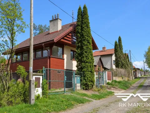 Prodej chaty, Babice, Na Bahýnkách, 121 m2