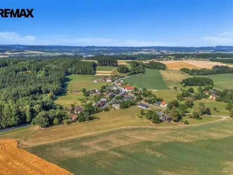Prodej komerčního pozemku, Nekoř, 1779 m2