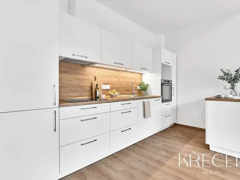 Prodej bytu 1+kk, Třebíč, Tomáše Bati, 44 m2
