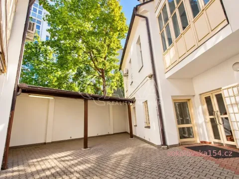 Prodej bytu 1+kk, Praha - Libeň, Sokolovská, 33 m2
